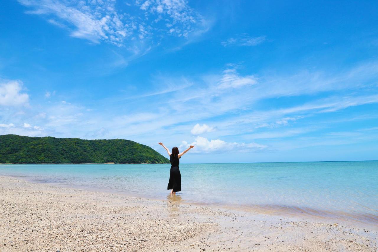 島の宿　結んちゅ Amami Luaran gambar